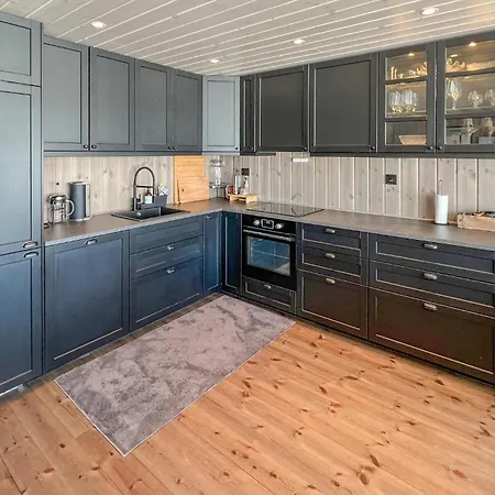 3 Bedroom Nice In Tisleidalen Golsfjellet
